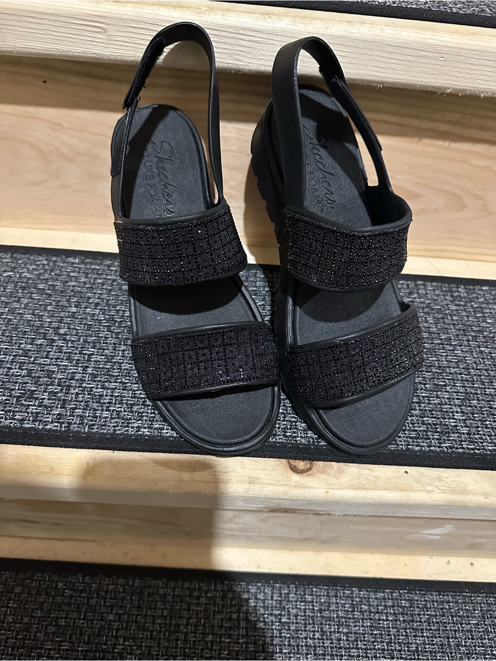 Skechers Women's Black Slingback Sandals with Sparkle Straps Size 9